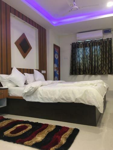 Hotel Blue Bird Nest