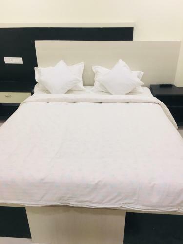 Hotel Blue Bird Nest