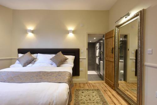 Hotel Sutherland House