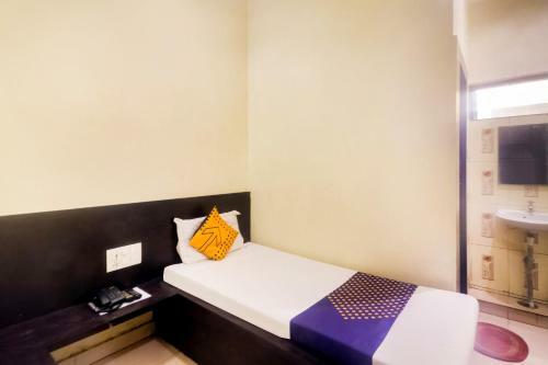 Spot On 60962 Hotel Chandra