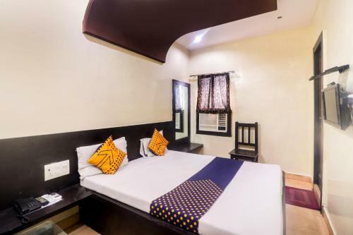 Spot On 60962 Hotel Chandra
