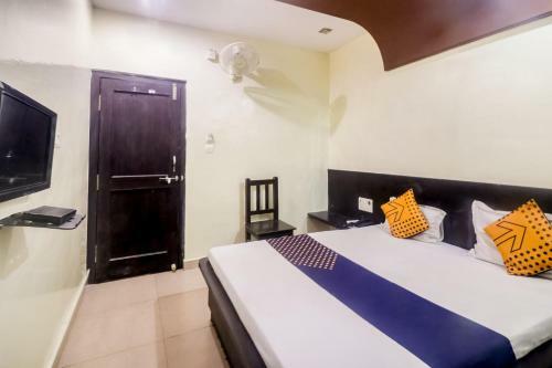 Spot On 60962 Hotel Chandra