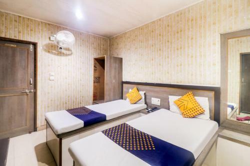 Spot On 60962 Hotel Chandra