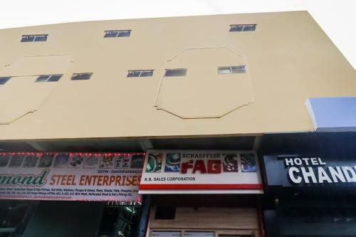 Spot On 60962 Hotel Chandra