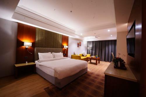 Hotel Babylon Capital