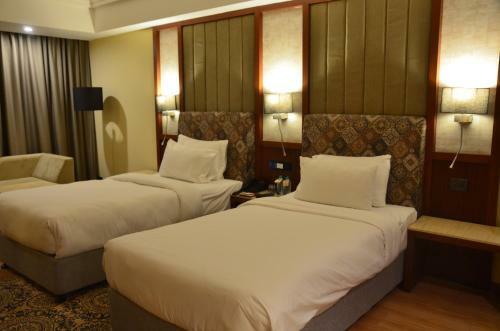 Hotel Babylon Capital