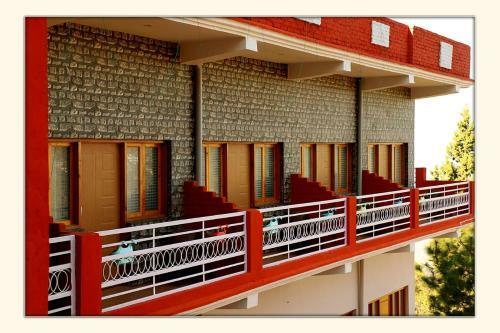 Hotel The Ranikhet Continental