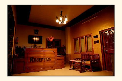 Hotel The Ranikhet Continental