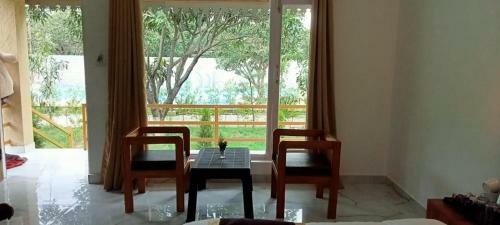 Hotel Seven Corbett