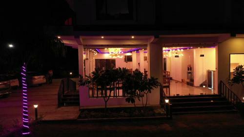 Hotel Seven Corbett