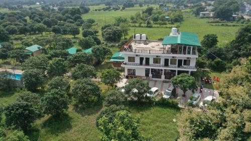 Hotel Seven Corbett