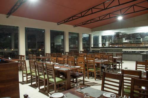 Hotel The Tattwaa Corbett Spa & Retreat