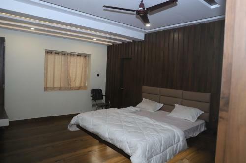 Hotel Sohrai Inn
