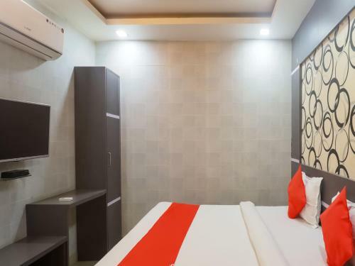 Hotel Oyo Flagship 76847 The A K Residency