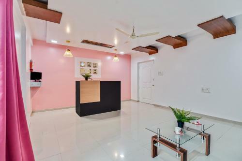 Hostal Oyo Home 60336 Elegant Stay Baner