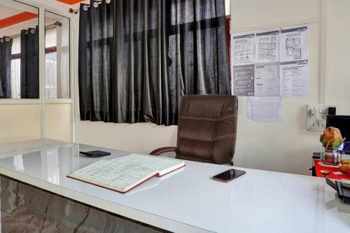 Oyo Flagship 82920 Hotel Sahyadri Lodge
