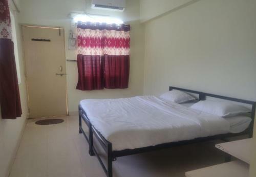 Hotel Pratikruti The Lakeview Resort
