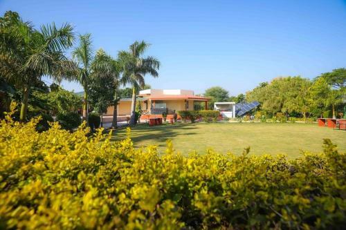 Hotel Ranthambore Tiger Inn Comfort Resort