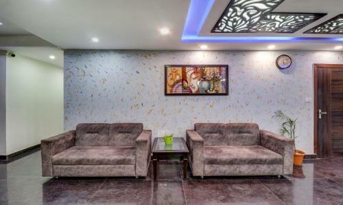 Treebo Trend Hotel Nv