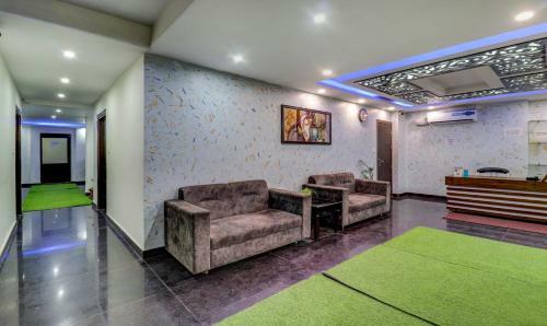 Treebo Trend Hotel Nv