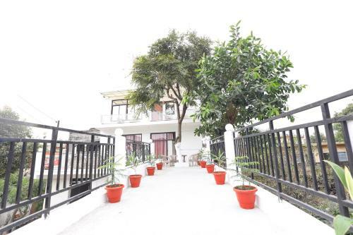 Hotel Ganga Forest View