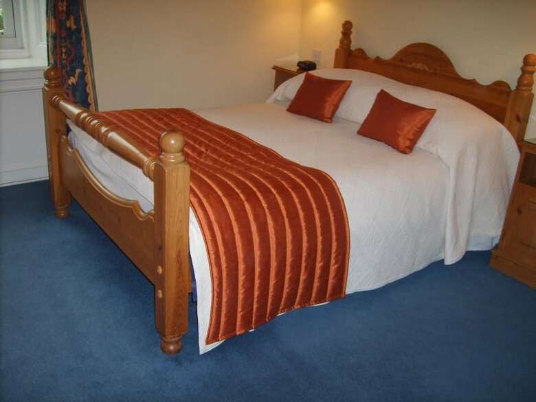 Hostal Rowallan Guest House