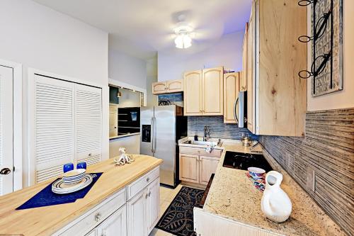 Seabreeze Manor 2