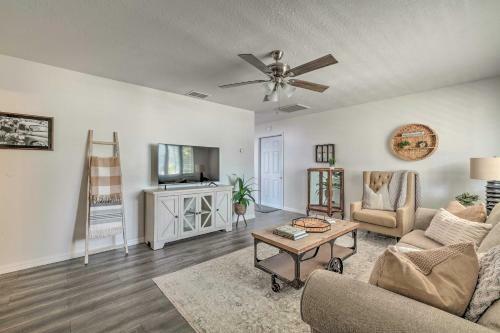 Cozy Home, About 8 Mi To World Equestrian Center