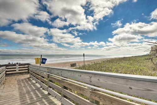 Coastal Bungalow 2 Blocks To Ormond Beach!