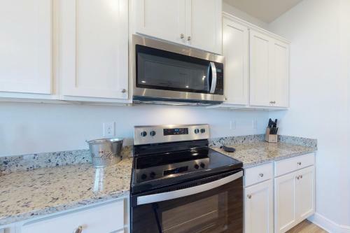 Windmark Beach - Key Lime Cottage