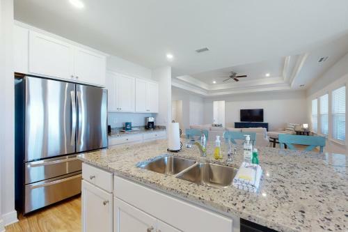 Windmark Beach - Key Lime Cottage