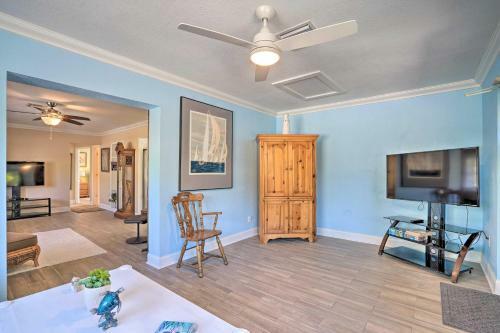 Relaxing Punta Gorda Getaway With Fire Pit!