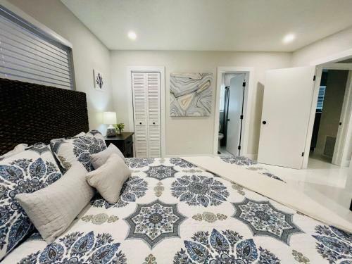 Ariel Beach Cottage