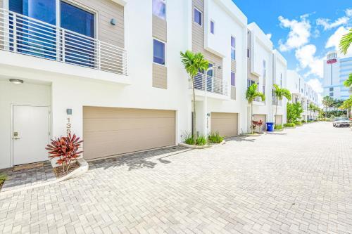 14th & Ocean Townhomes 1355