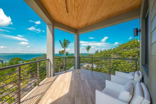 Villa Nirvana Shores