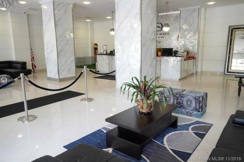 Apartamento Sunny Isles, Beach Life! Parking Included