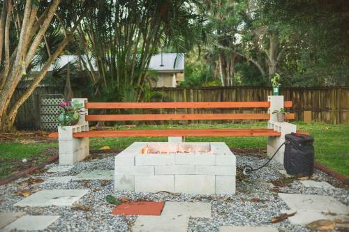 Charming Home With Hot Tub, Minutes From The Beach