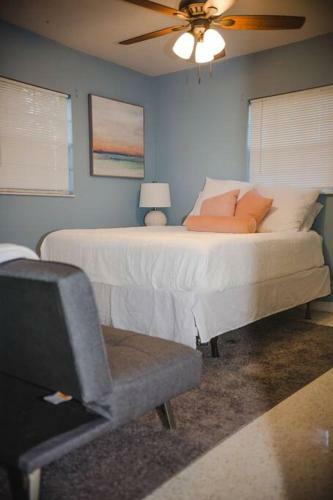 Charming Home With Hot Tub, Minutes From The Beach