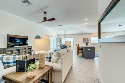 Wildwood Home With Lanai In Senior Community!