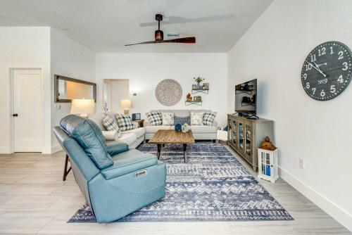 Wildwood Home With Lanai In Senior Community!