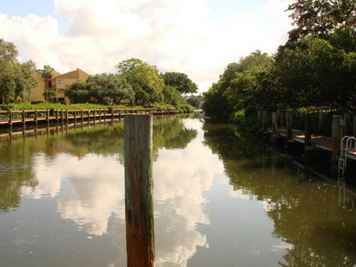 Apartamento Midnight Cove #532, Bayside In Siesta Key, Fl