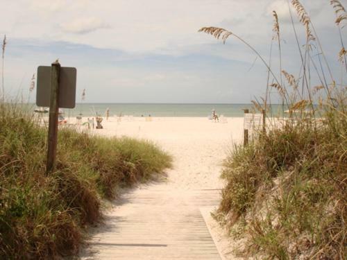 Apartamento Midnight Cove #532, Bayside In Siesta Key, Fl