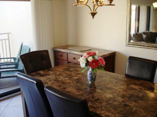 Apartamento Midnight Cove #532, Bayside In Siesta Key, Fl
