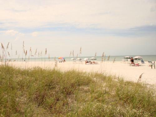 Apartamento Midnight Cove #532, Bayside In Siesta Key, Fl