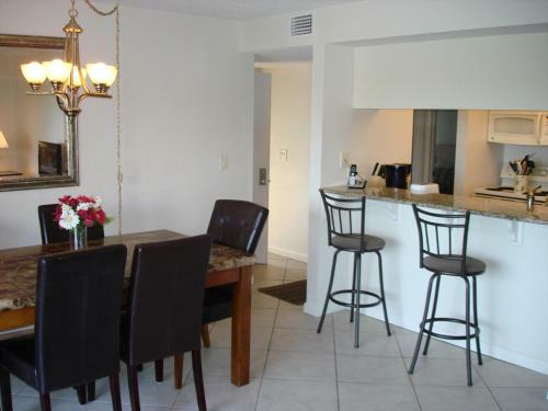 Apartamento Midnight Cove #532, Bayside In Siesta Key, Fl