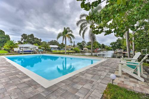 Waterfront Sarasota Estate Dock And Boat Lift!