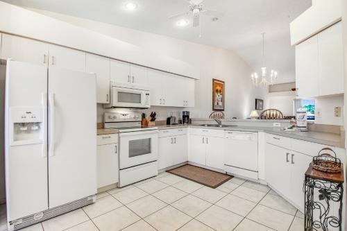 Lakeview Oasis