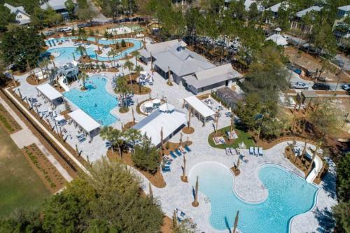 All Decked Out 1942 E County Hwy 30a By Dune Vacation Rentals