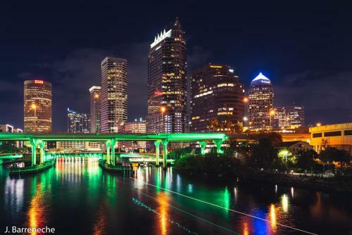 Great Location Near Downtown & Airport