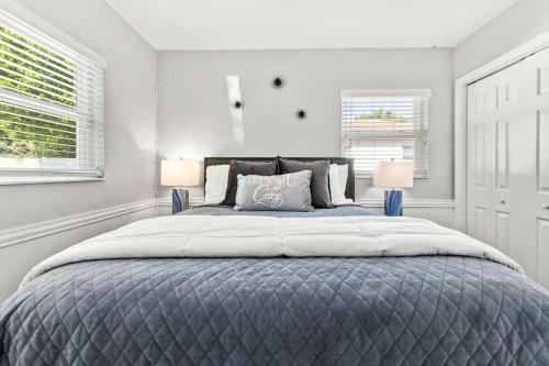 #1 Stadium Home.close 2 Airport/stadium/beaches